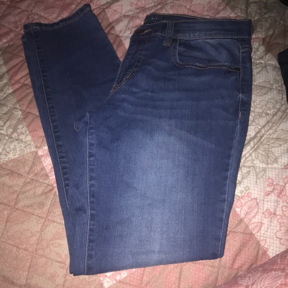 Jeans - Picture 2 of 2